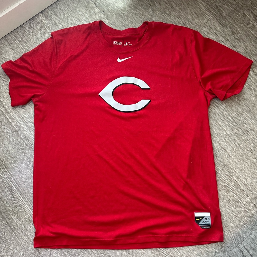 Nike Men's Reds Dri Fit T-Shirt
